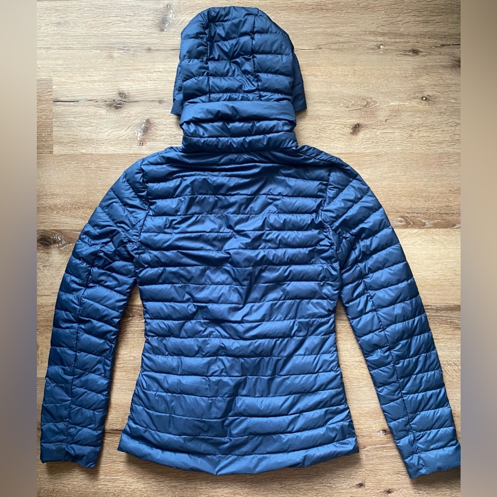 Lululemon Pack It Down Jacket In Code Blue - image 7